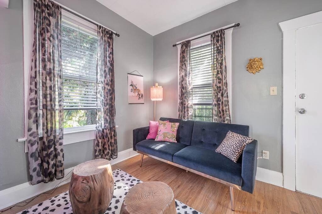 Jungle Themed Apt. Close To Coffee, Food + Shops! Tampa Exterior photo